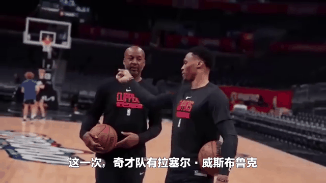 西亚卡姆连续十场比赛得分超过挺进下一轮，G2挑战极限！